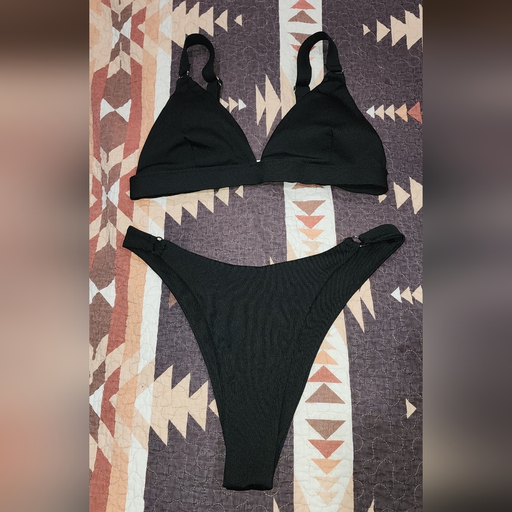 Black Kini!
